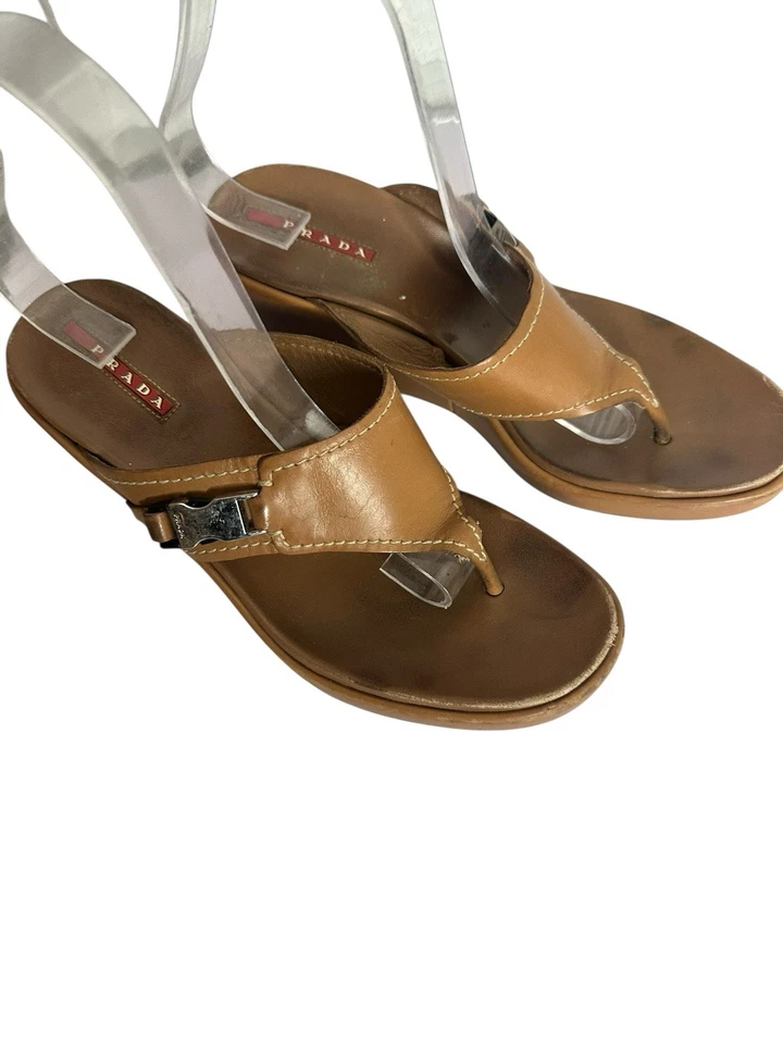Sandalias de diseñador vintage Prada y2K años 90 cuero tanga plataforma cuña marrón 37 US7 Foto 4 de 4