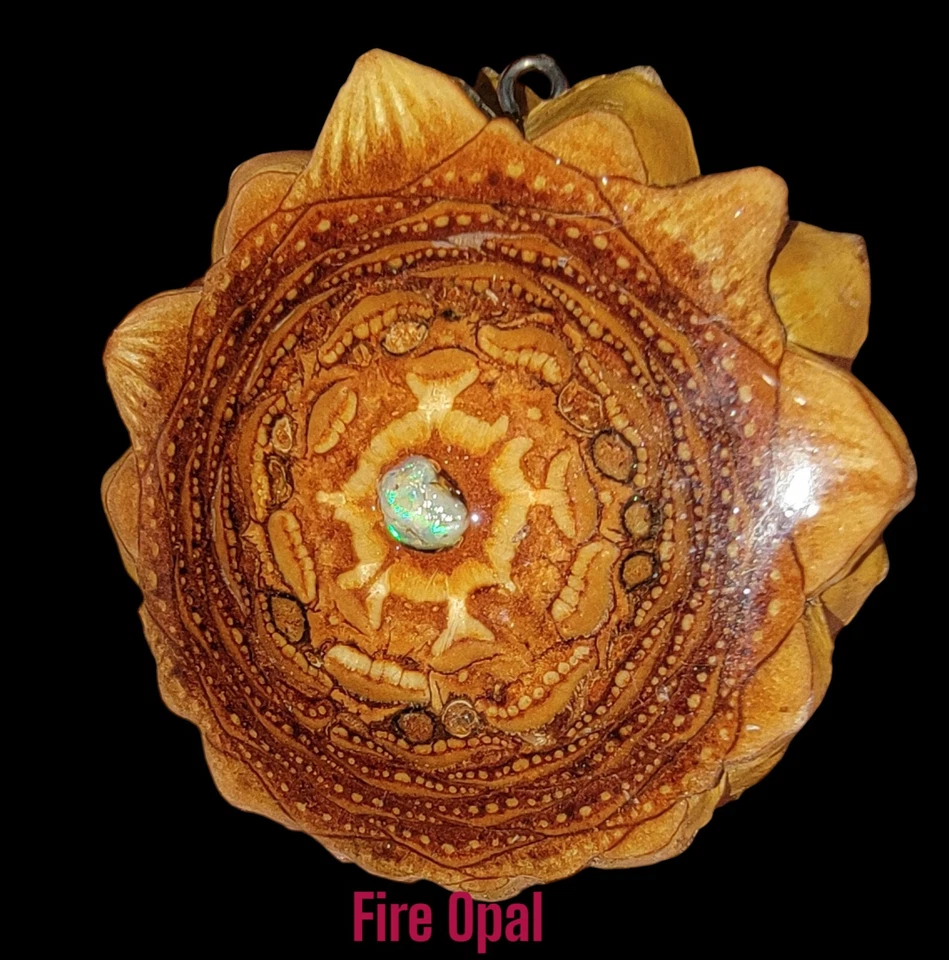 Colgante perilla con ópalo de fuego Foto 2 de 3