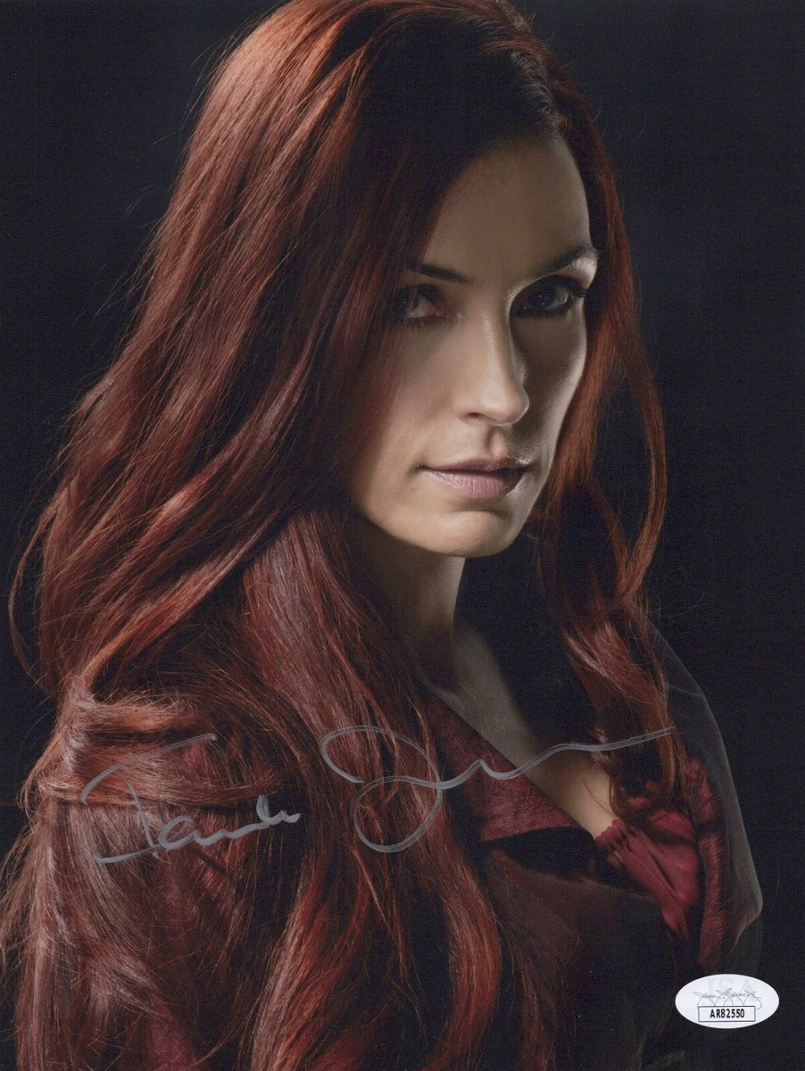 FAMKE JANSSEN Signed X-MEN 8x10 Photo JEAN GREY Authentic