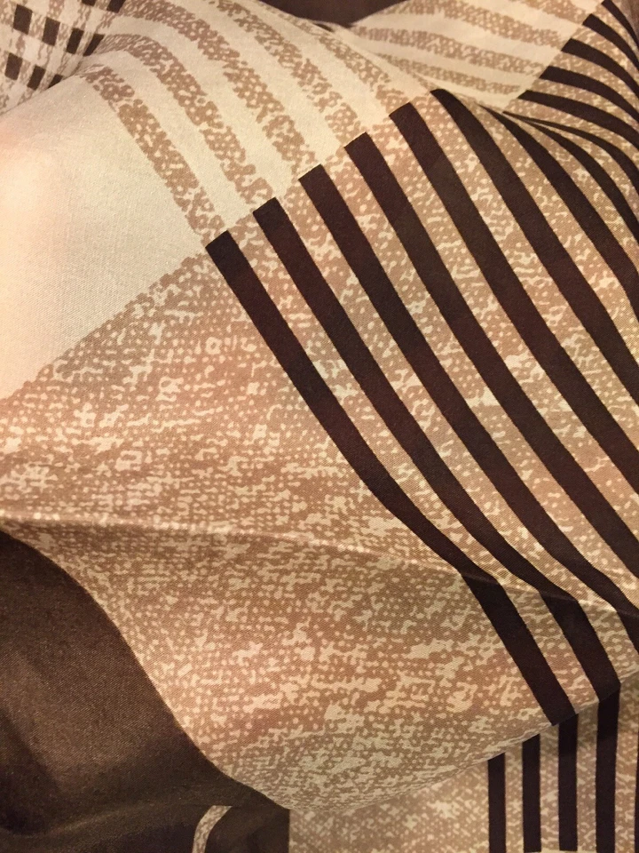 Designer Adrienne Vittadini 100% Pure Silk Panel Fabric Scarf 34” Square Brown - Image 4 of 4