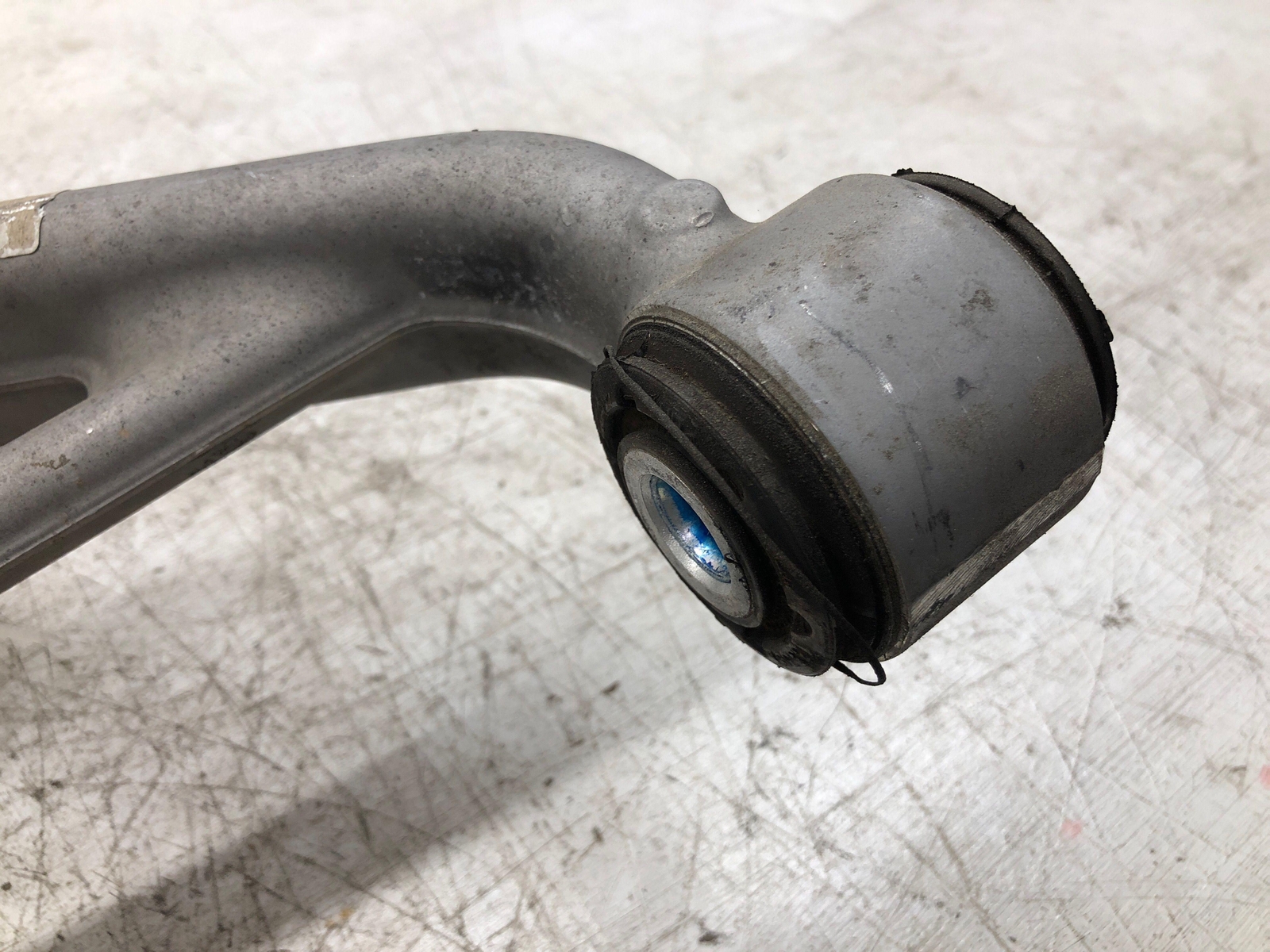 ASTON MARTIN RAPIDE LEFT REAR LOWER CONTROL ARM OEM