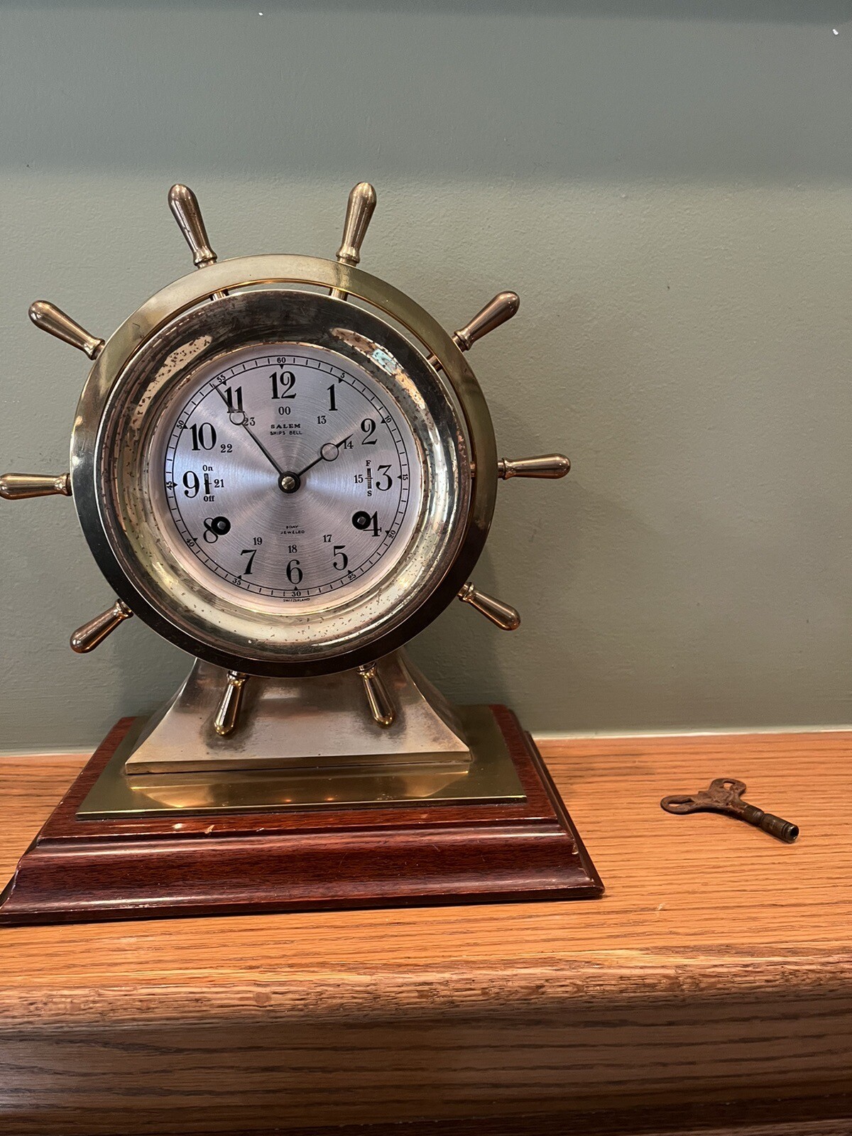 Salem Ships Bell Brass Clock Ship’s Wheel / Stand 8 Day Jeweled Running eBay