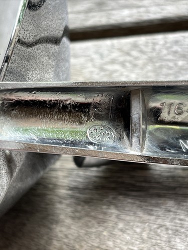 Espejo retrovisor lateral de puerta y soporte Pontiac GTO 1967 OEM GM número de pieza 1664573 - Imagen 4 de 19
