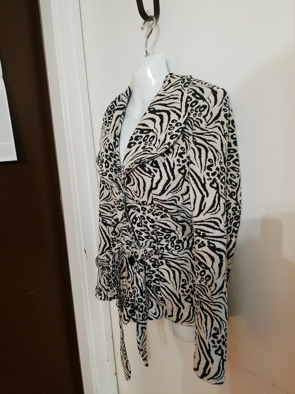 Picture 2 of 7