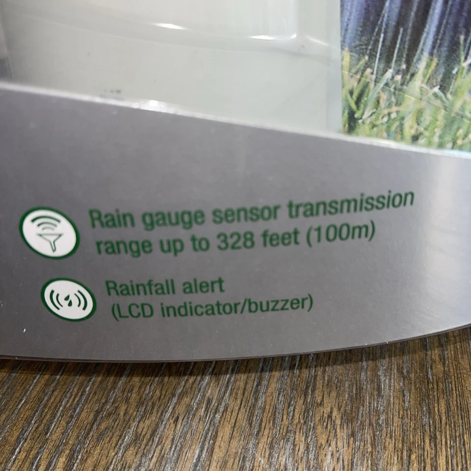 Oregon Scientific Wireless Rain Gauge with Thermometer RGR126 NEW SEALED - Image 4 of 4