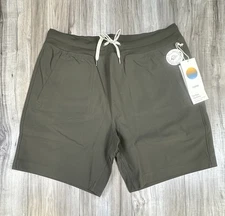 Vuori Meta Easy Shorts V3011 Dark Oregano Men’s Size Large - Brand NEW