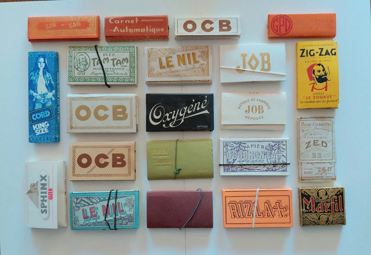 Ancien presse papier, en cristal taillé et gravé, prénom, L S