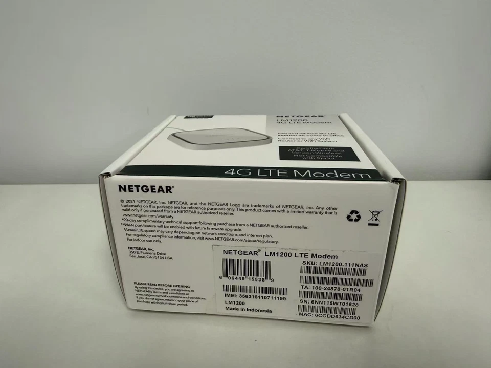 4G LTE Modem (LM1200) - NETGEAR 4G LTE Modem - White - Image 2 of 4