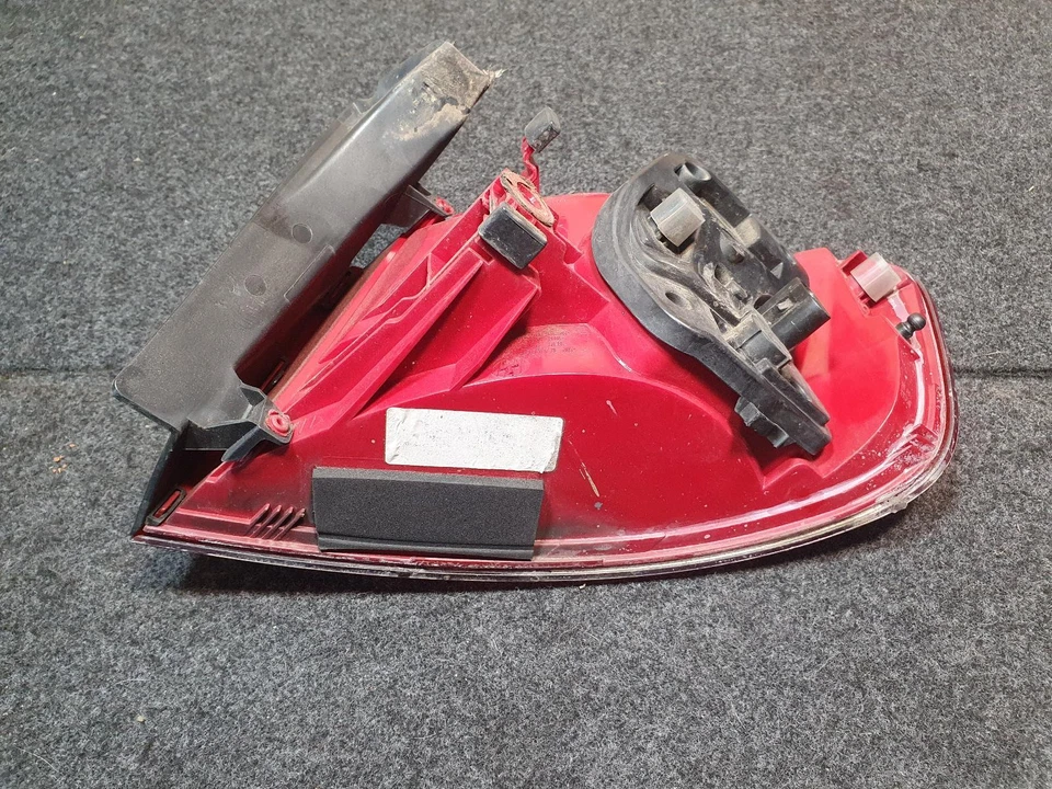 LUZ TRASERA IZQUIERDA AUDI A4 B8 8K (A4/S4), SEDÁN, TIPO LED, 02/08-06/12  Foto 3 de 4