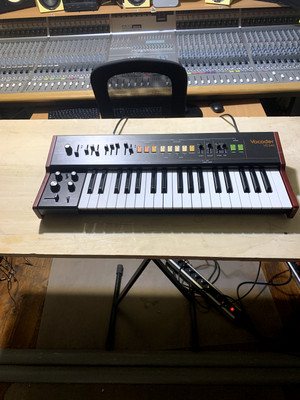 Behringer Vocoder VC340   Der Vintage-Traum