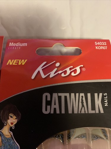 **LOOK** 2 Packs of Kiss Catwalk Nails Medium #54032 KOR07 (Scene) - Picture 3 of 4