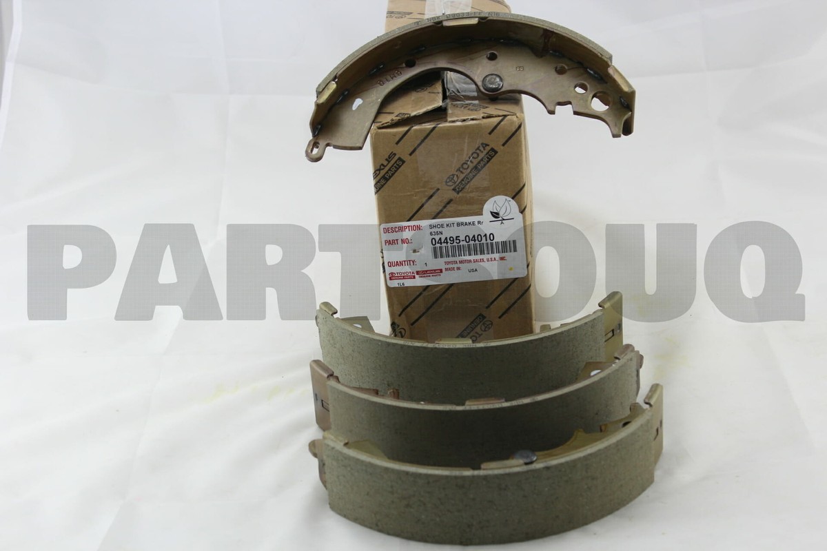0449504010 Genuine Toyota SHOE KIT, REAR BRAKE 04495-04010