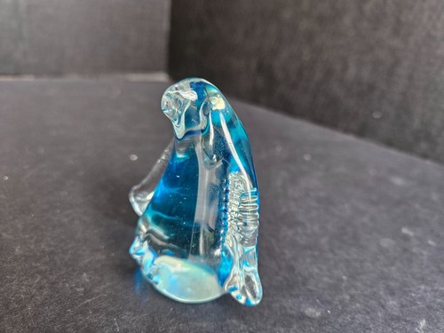 Blown Glass Blue Penguin Figurine - Picture 2 of 11