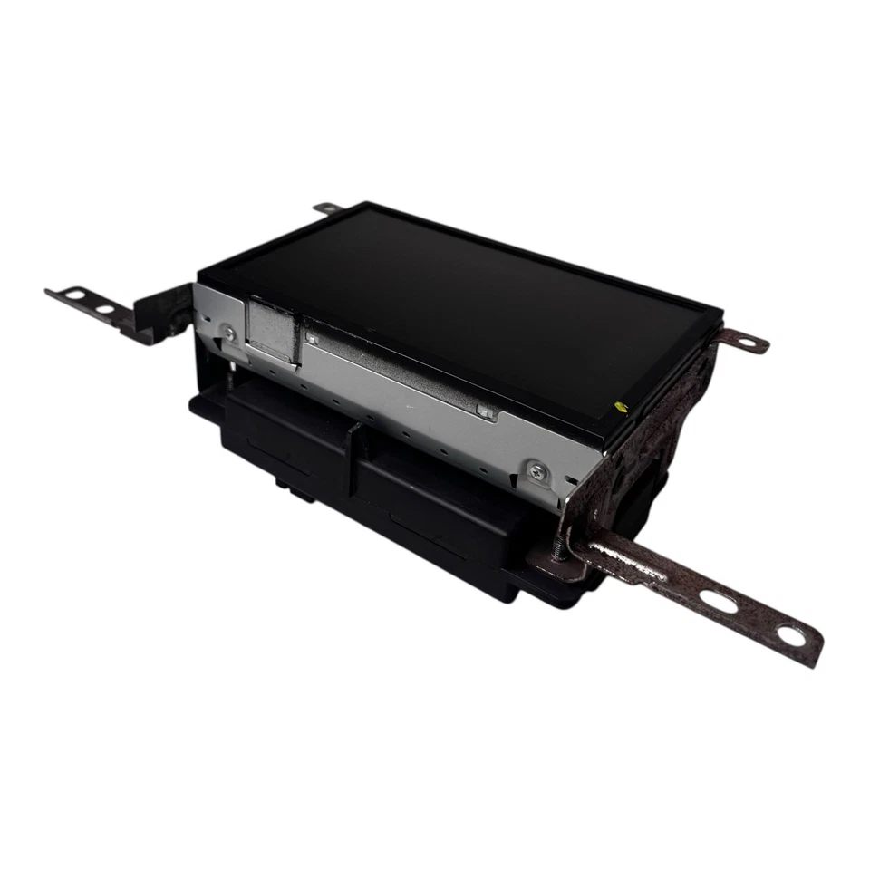 Pantalla de infoentretenimiento usada se adapta a: Infiniti QX56 2010 pantalla tablero con navegador Foto 3 de 4