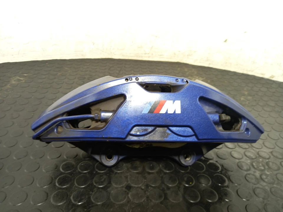 BMW X5 Brake Caliper 2018-2023 3.0L B57D30O0 (B57D30A) O/S Front RH  - Image 2 of 4