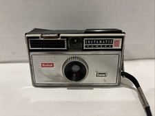 Kodak Instamatic 100 Vintage Film Camera - 126 Film   Made in USA   Untested