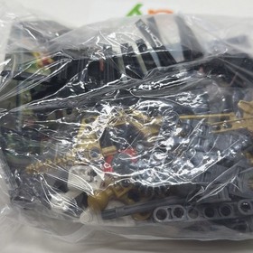 LEGO Bionicle Piraka : Reidak 8900 - 99% Complete with Manual & Cannister