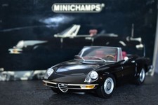 1/18 Minichamps Alfa Romeo 2000 Spider 1970 Full Detail Miniature Car AutoArt Ky