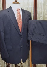 Jos A Bank 44 R solid navy blue poplin 1 vent cotton poly blend suit y7j2
