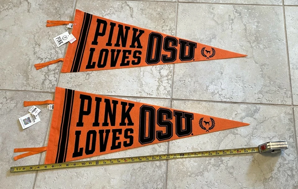 Banderín Victoria Secret Collegiate Pink Loves OSU Oklahoma State Banderín Nuevo con Etiquetas Foto 3 de 4