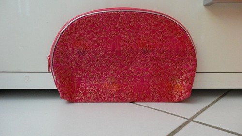 Superbe Chemisier IKITO Manches Longues En Satin Rose, Fermeture Zippée Dorée – Taille 40/L, Parfait Pour Une Tenue Féminine Et élégante !
