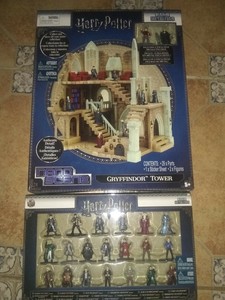 harry potter nano metalfigs gryffindor tower