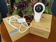 Intelligent Network Cube Camera  Wi-Fi Two Way Chating