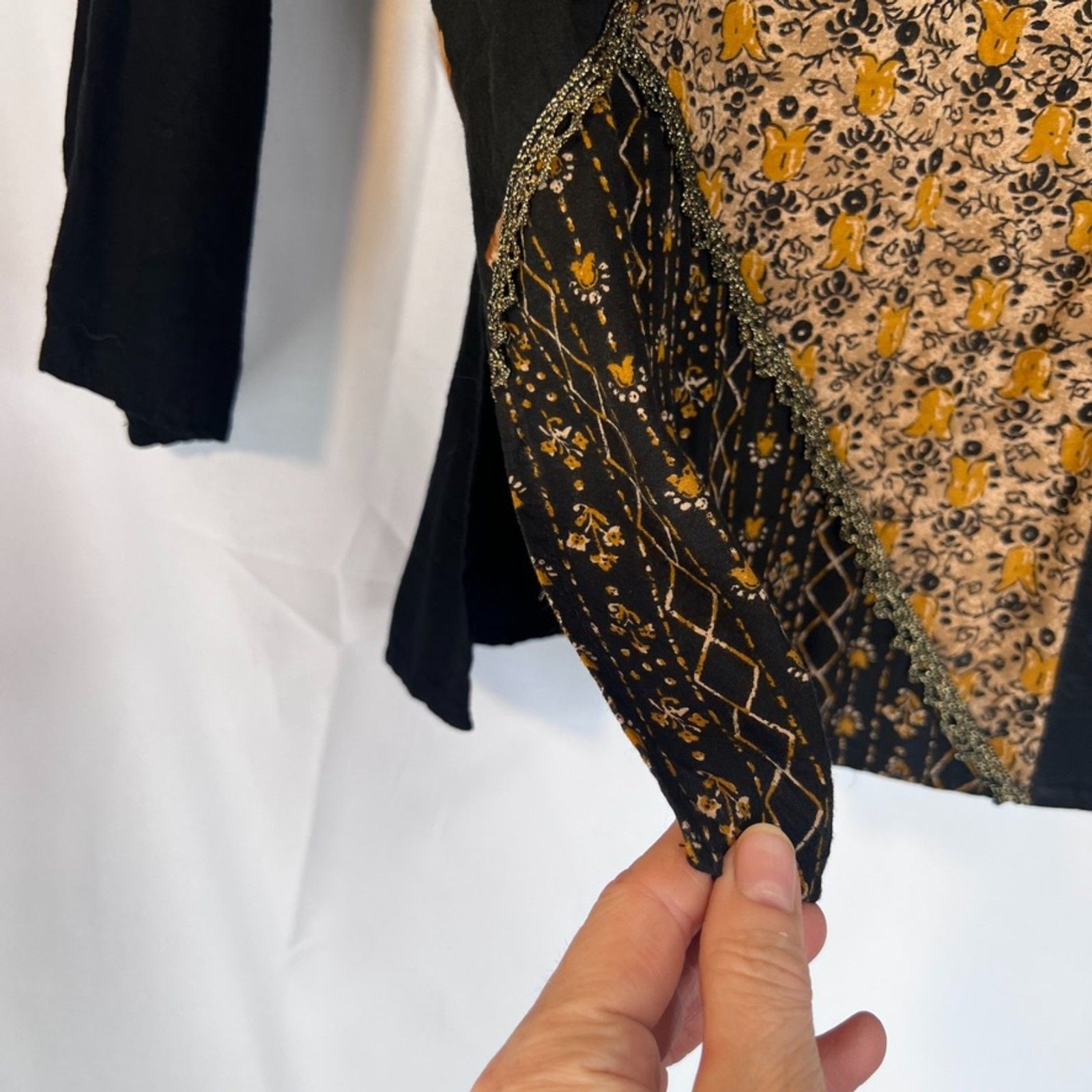 Chaus Mixed Print Patchwork Patchy Button Front V… - image 6