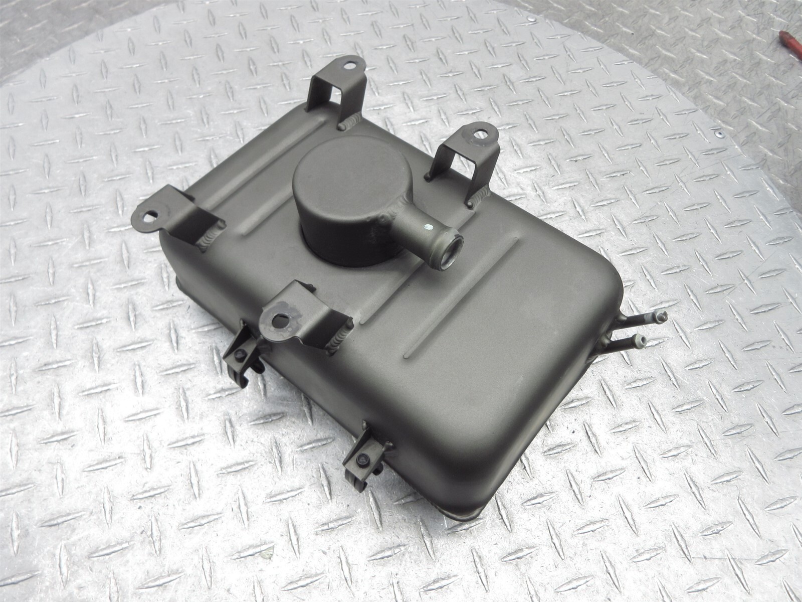 2008 Ferrari F430 Spider 199868 Coolant Tank Expansion Overflow Reservoir Cell