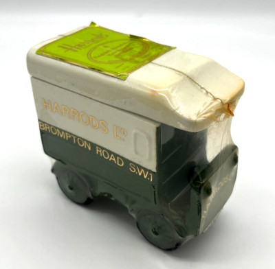 RARE SEALED Harrods Store Ltd London Lorry Truck Tea Caddy Box Made in England