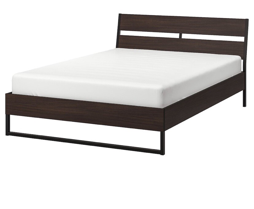 bed frame queen