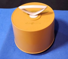 DISK GO CASE VINTAGE 45 RPM VINYL RECORD HOLDER YELLOW 