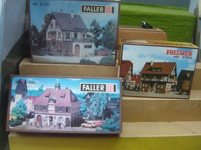 Faller / Vollmer HO 3 versch. Gebäudebausätze im Set ''Neu''(310)