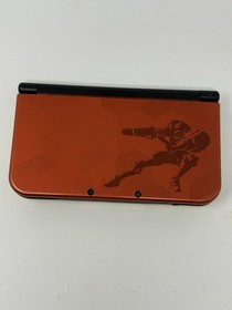 Nintendo 3DS XL Samus Edition + 4 games, Case