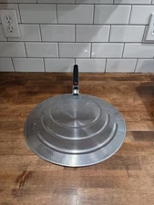 OXO Good Grips 13" Splatter Screen - Folding Handle EUC