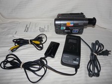 READ DESCRIPTION Sony CCD-TRV22 8mm Video8 Camcorder Camera VCR Player