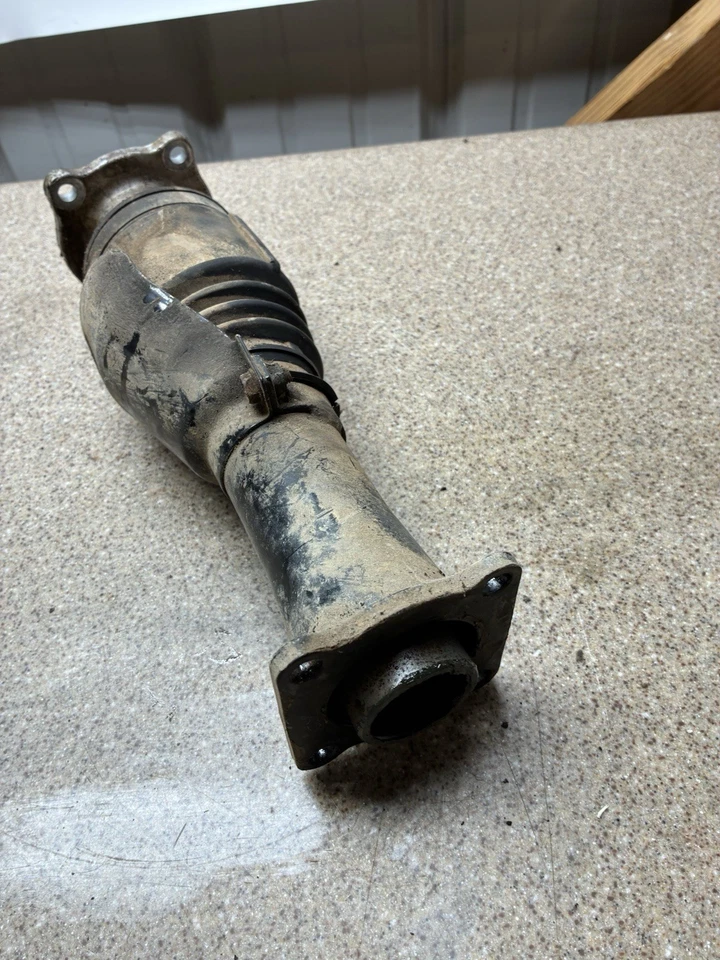 Kawasaki KLF220 2000 Bayou 220 250 KLF250 eje de transmisión trasero carcasa conjunta Foto 3 de 4