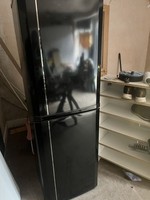 fridge freezer **can deliver**