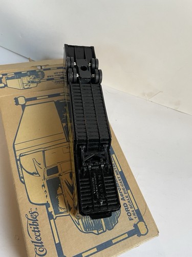 ERTL Ford Aero Max Cab / Trailer Mobil Delvac 1/64 - Picture 4 of 6