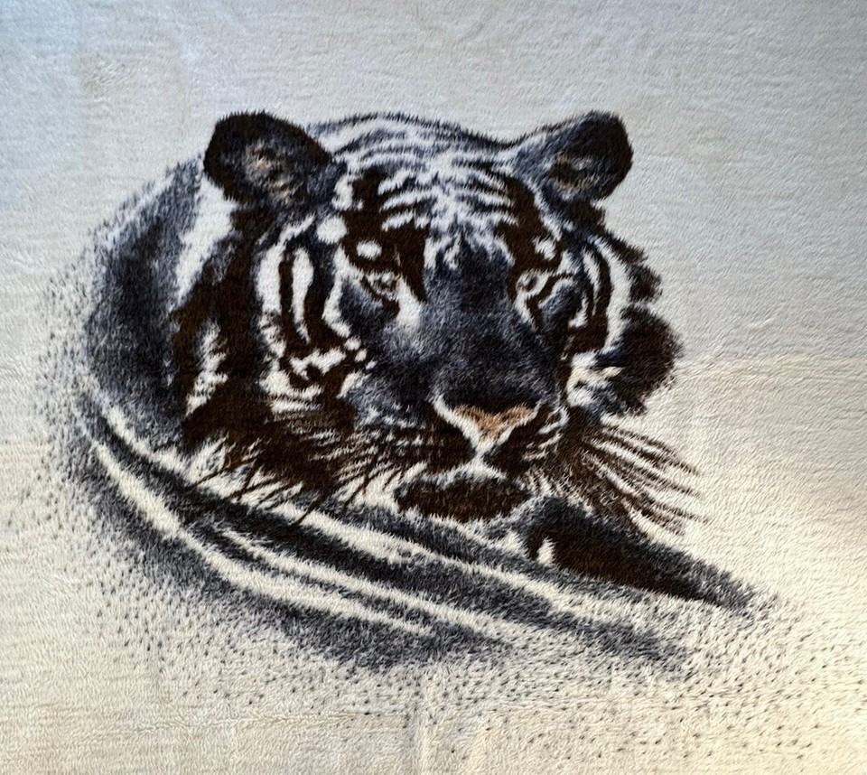Vintage Biederlack Tiger Blanket 185cm x 132cm Reversible Acrylic