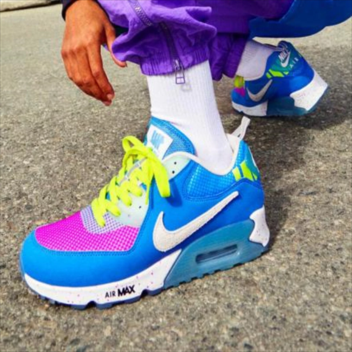 UNDEFEATED × NIKE AIR MAX 90 (CQ2289-400) BRAND NEW US 11