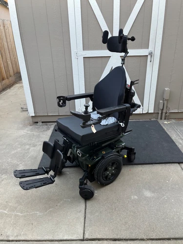Quantum Q6 Edge 3.0 Power Wheelchair with ilevel *Brand New 2022
