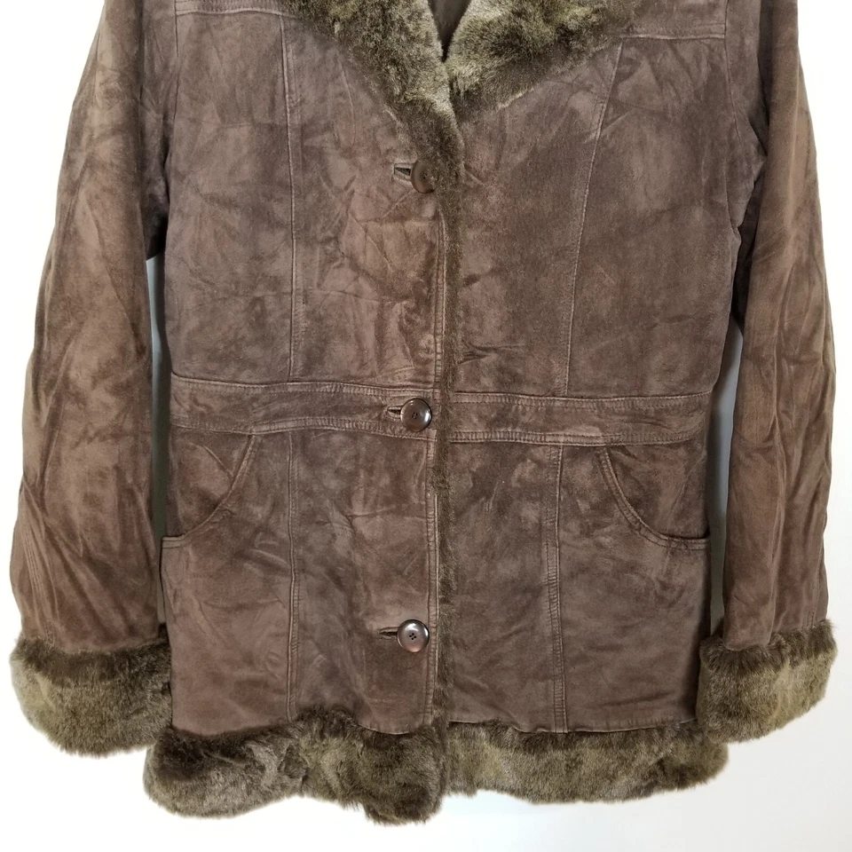 Chaqueta de Colección Gloria Vanderbilt Mujeres Gamuza Cuero Penny Lane Botón M Marrón Y2K Foto 3 de 4