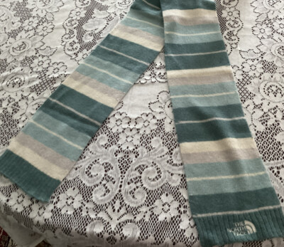 Women’s/Junior The North Face Wool Blend Scarf Green Stripe OZ Preown