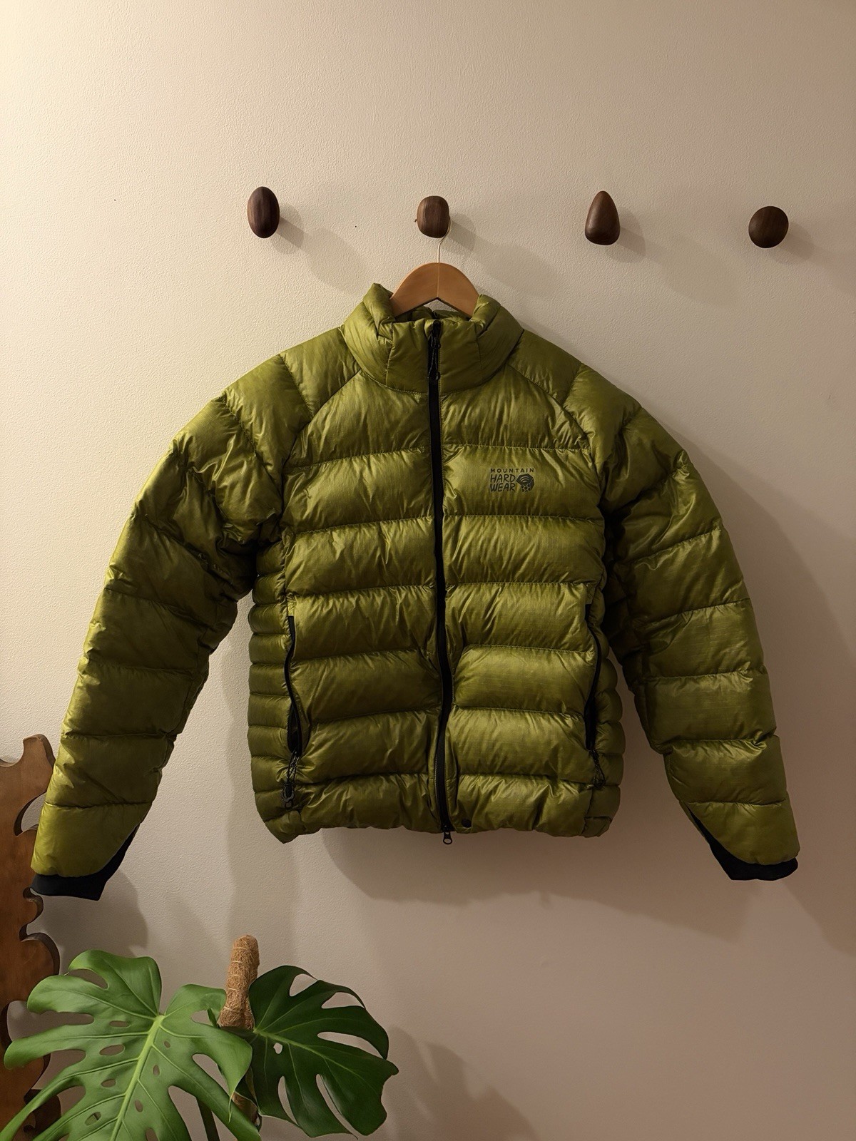 Mountain hardware ALPINE DOWN JACKET Medium Moon … - image 1