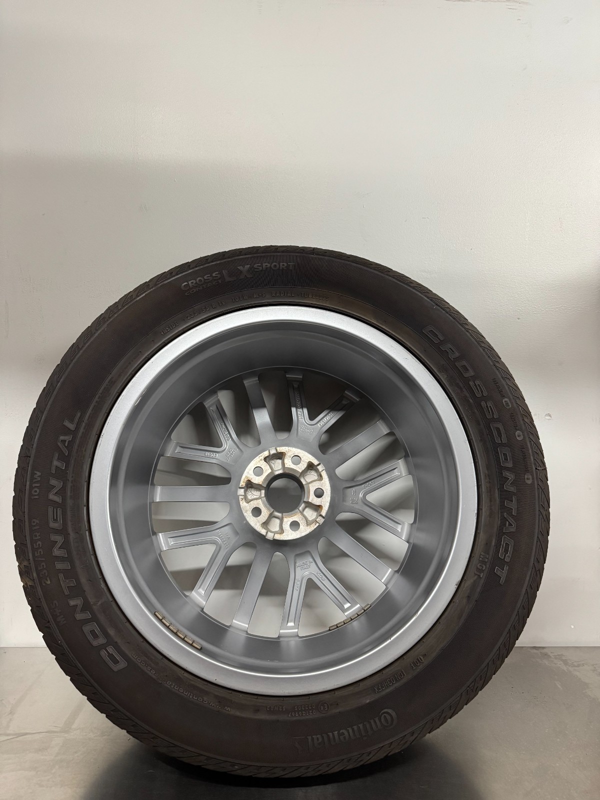 Maserati Grecale and Alfa Romeo Stelvio Wheel & Tire Package 235/55R19 670167095