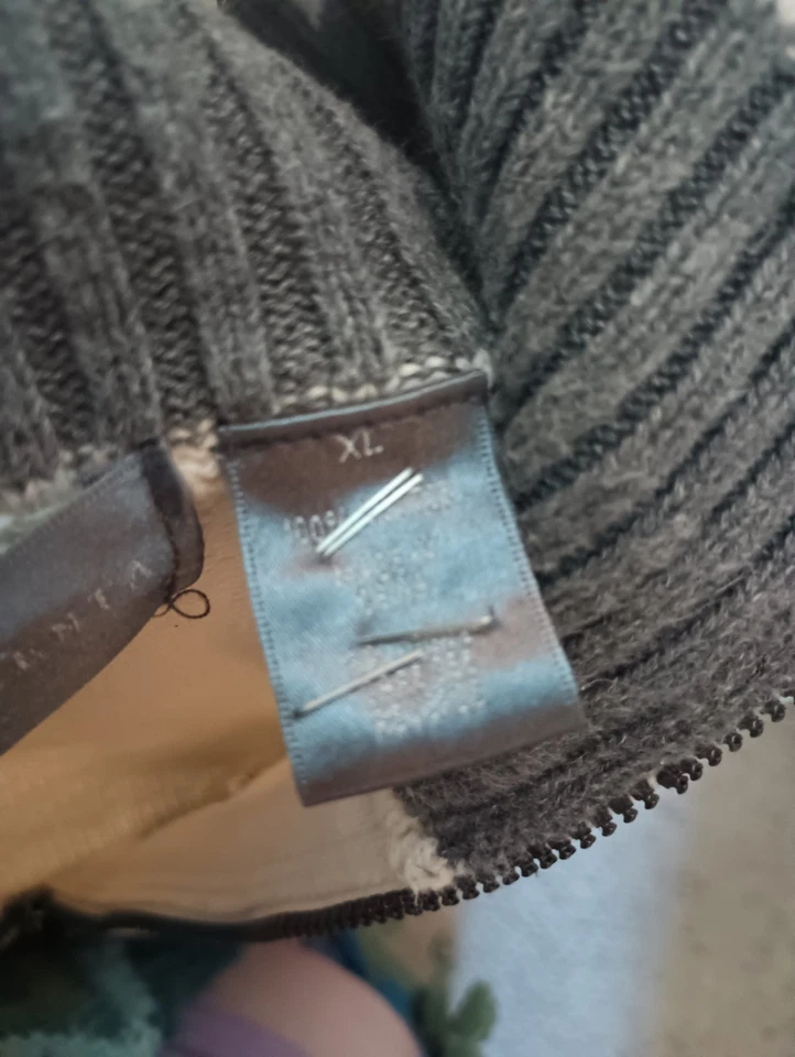 OSCAR DE LA RENTA MEN'S SWEATSHIRT SIZE XLARGE-TALL 100% COTTON PRE-OWNED - Image 3 of 4