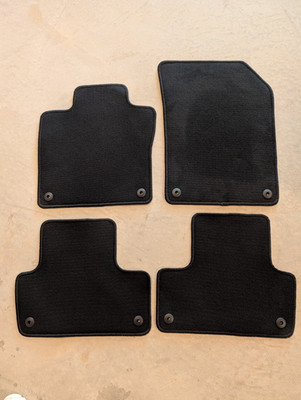 Volvo floor mats XC60 2023-26 Front and Rear Part No. 32216565 OEM