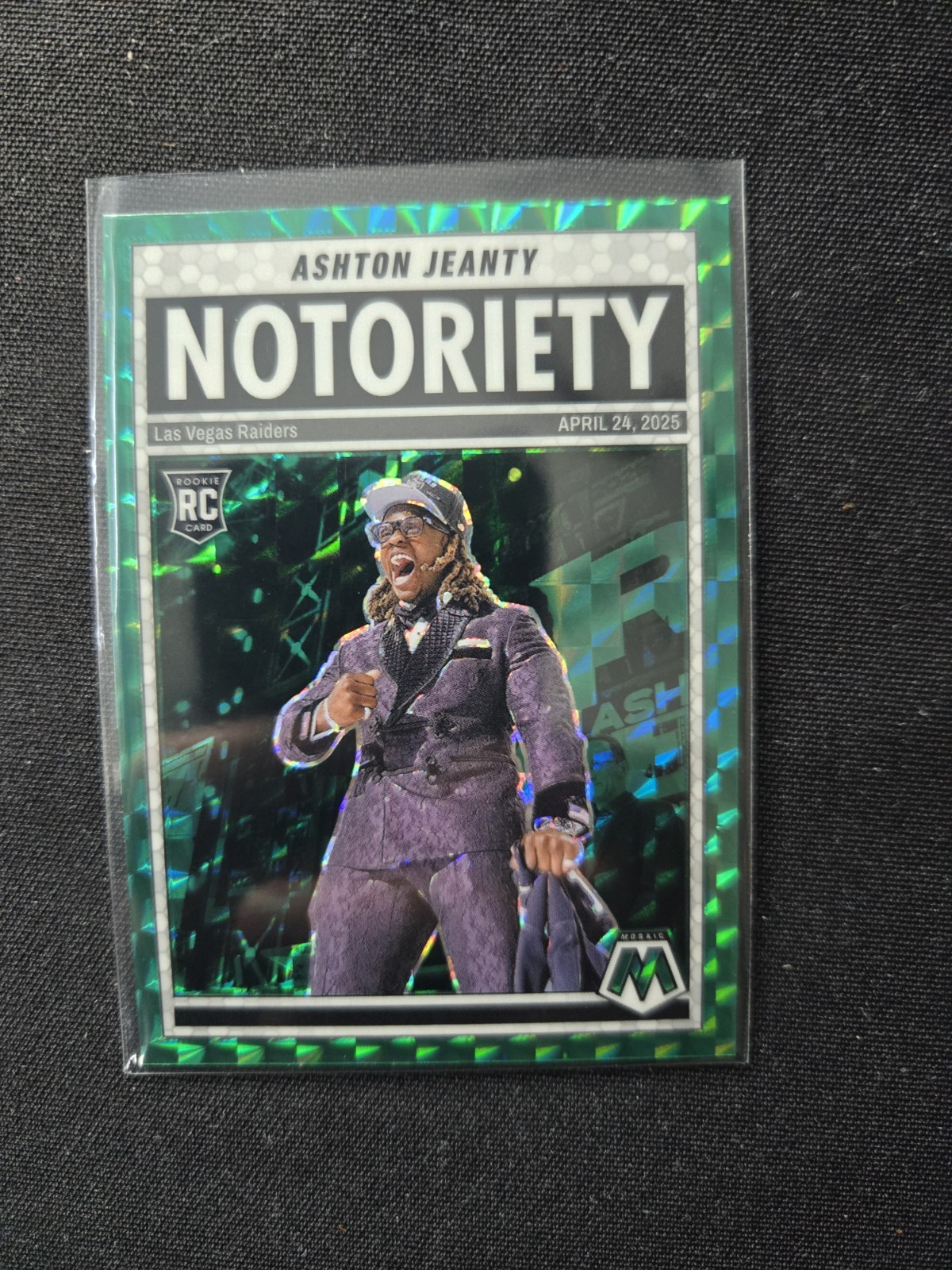 2025 Panini Mosaic Football Ashton Jeanty RC Notoriety Green Prizm #18