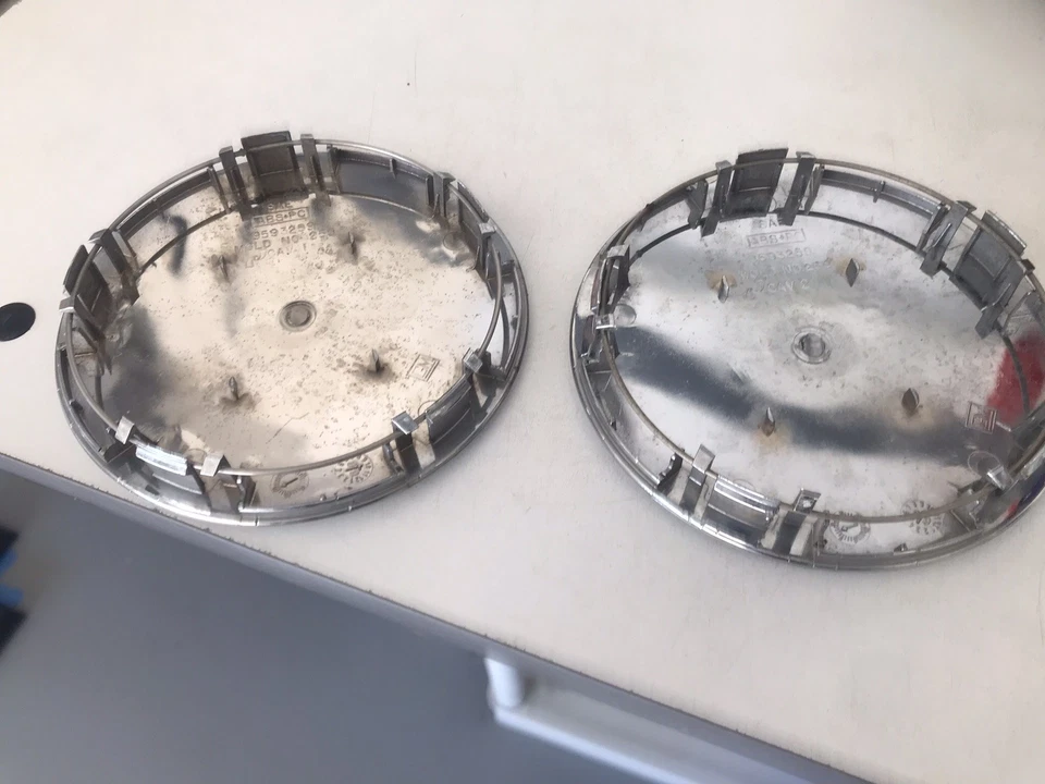 2000 2001 2002 Cadillac DeVille and Eldorado chrome wheel center caps - Image 3 of 3